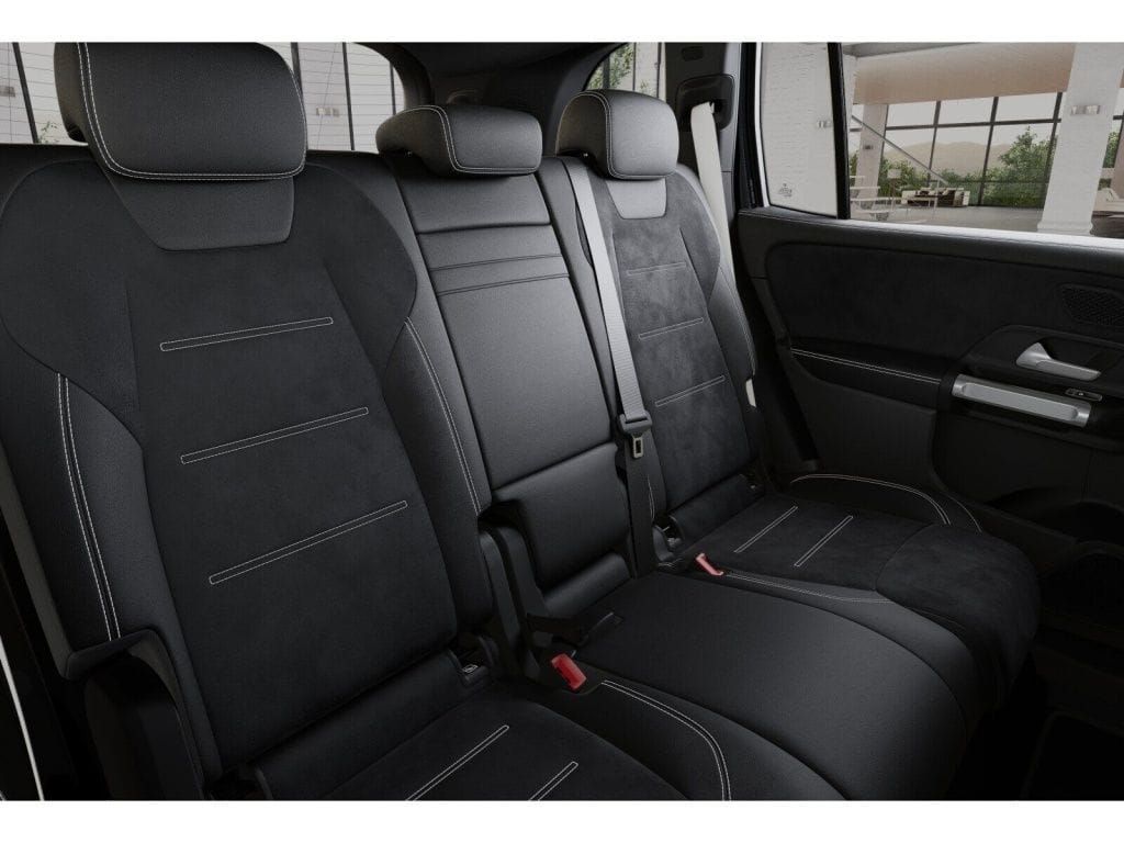 Mercedes-Benz GLB 250 4M AMG-Sport Pano AHK 360 MLB Night 7sit foto 10