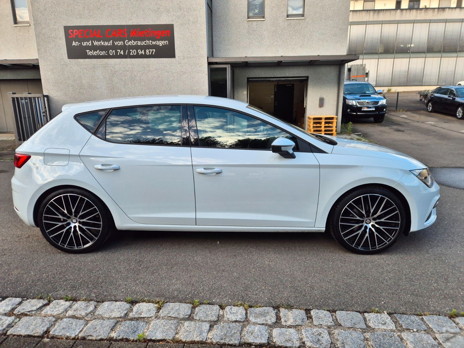 Seat Leon FR..LED..DSG..TÜV NEU..1 JAHR GARANTIE.. foto 3