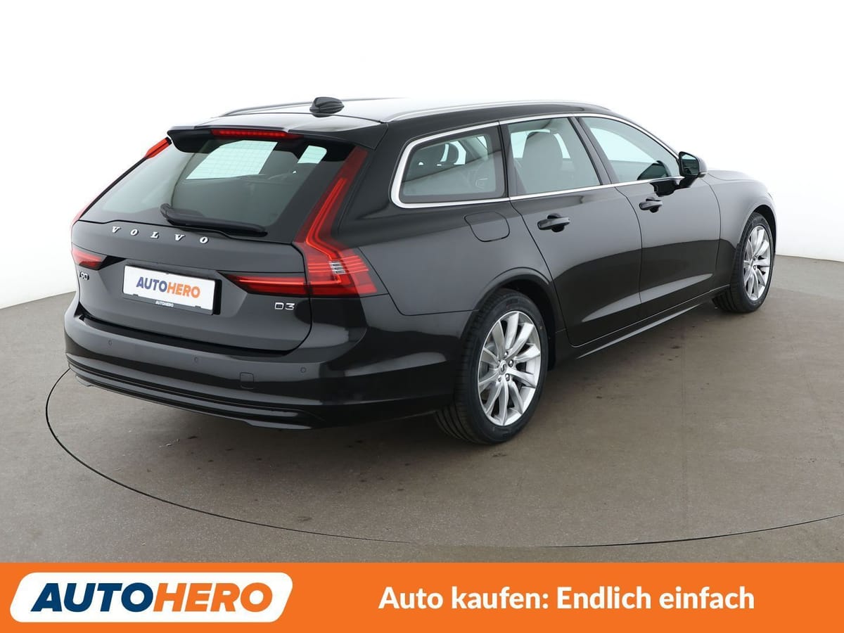 Volvo V90 2.0 D3 Momentum Pro Aut.*NAVI*LED*ACC*CAM* foto 6