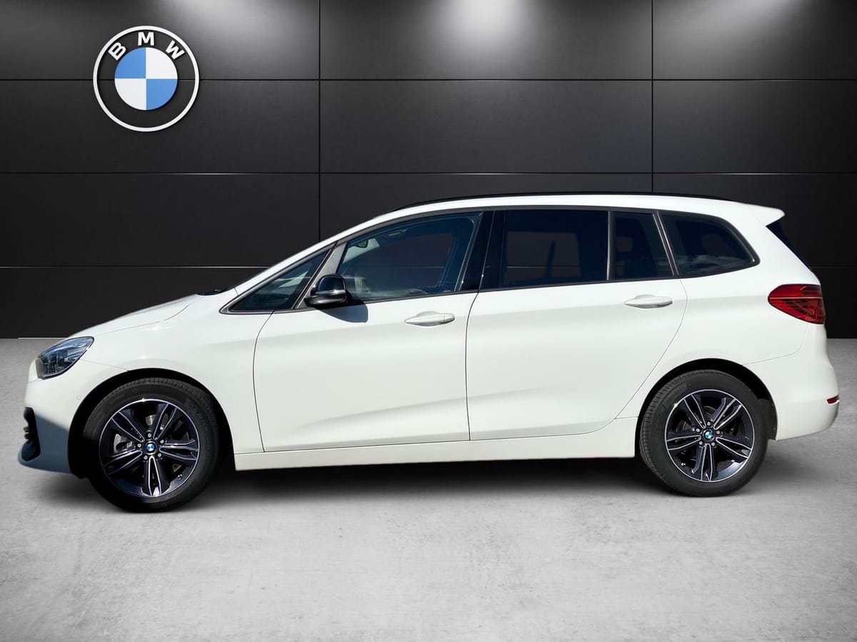 BMW 218d xDrive Gran Tourer Sport Line Aut. Navi AHK foto 6