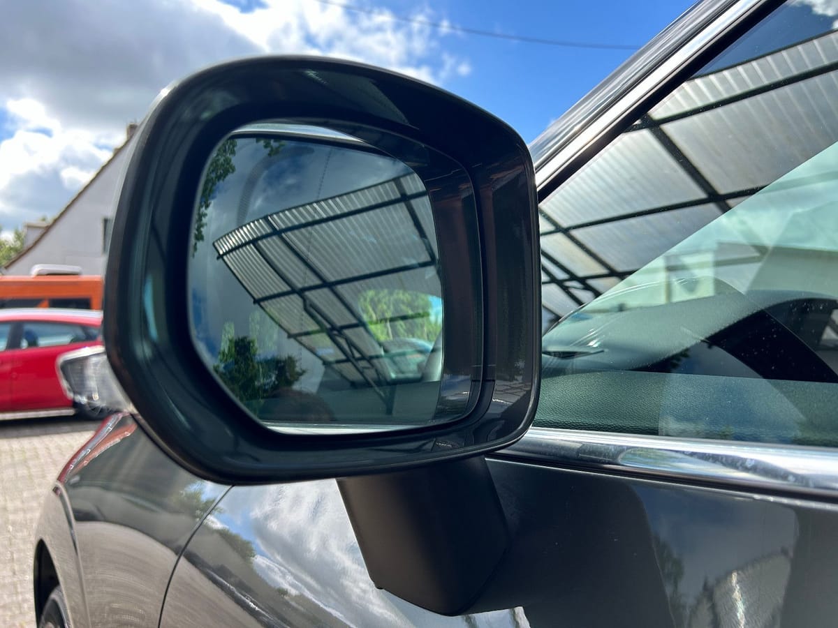 Volvo XC60 Inscription AWD PANO LED LEDER ELEK. SITZE foto 13
