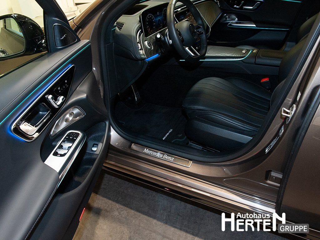 Mercedes-Benz E 450 d 4Matic AMG PREMIUM+NIGHT+HUD+DIGITAL+360 foto 12