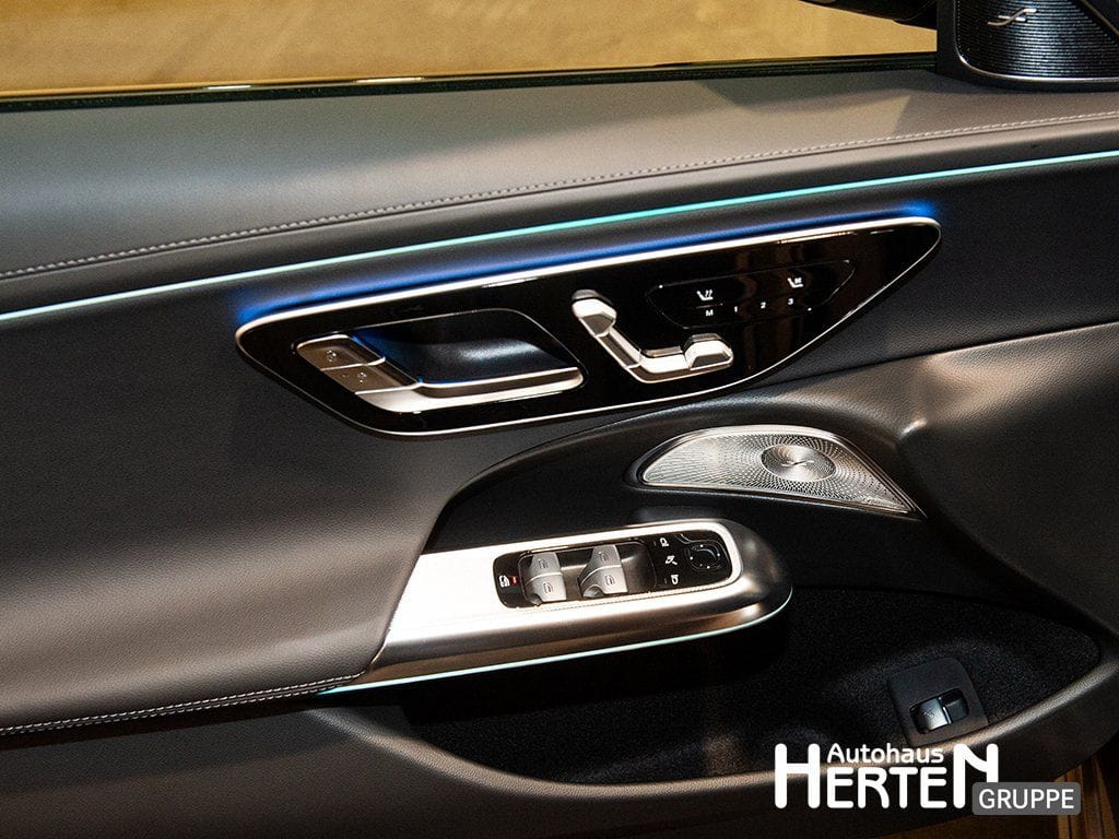 Mercedes-Benz E 450 d 4Matic AMG PREMIUM+NIGHT+HUD+DIGITAL+360 foto 9