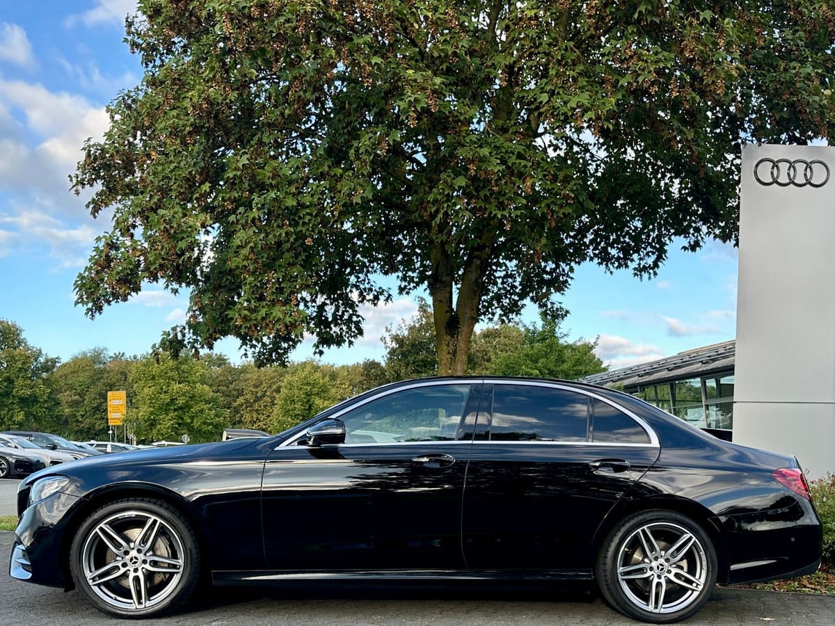 Mercedes-Benz E 220d 4Matic AMG SPORTPAKET KAMERA NAVI PARKEN foto 4