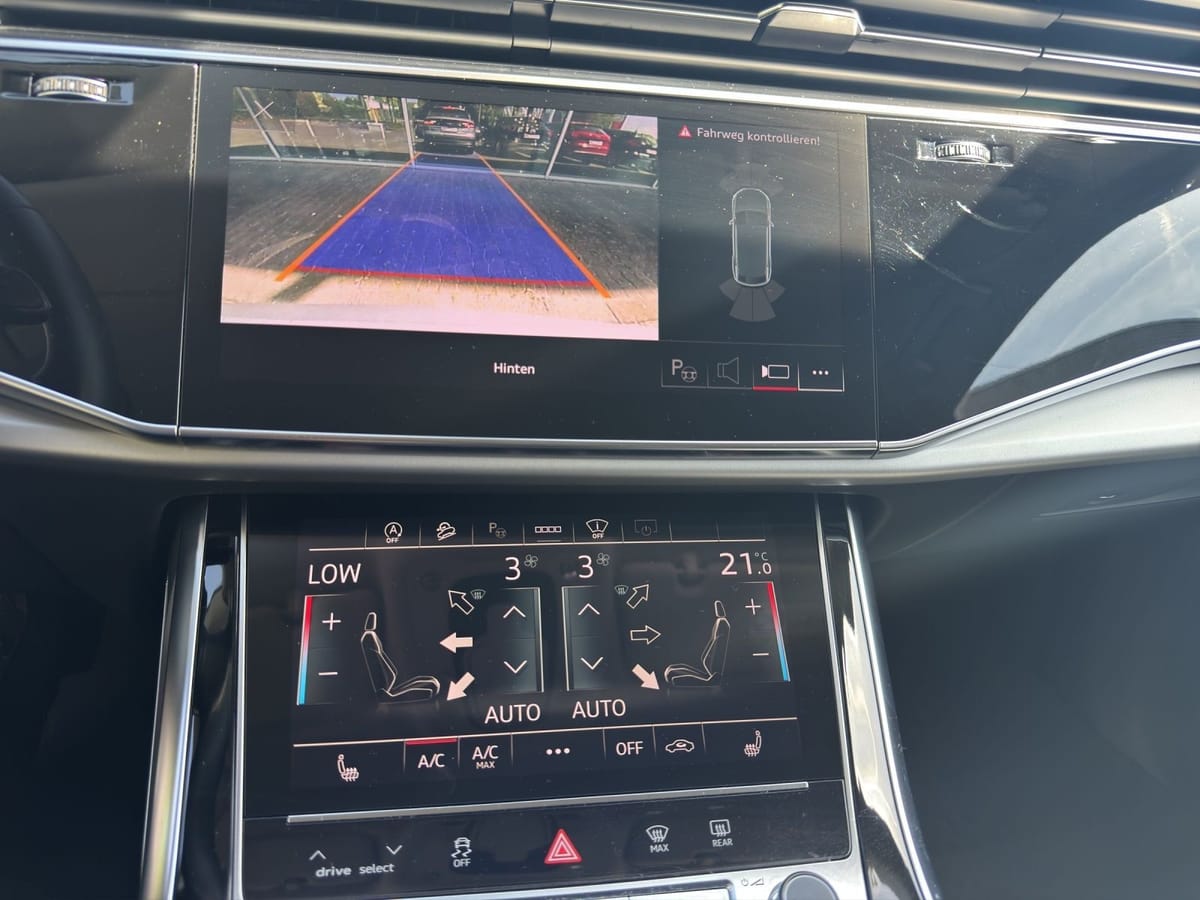Audi Q8 55 TFSI Q LM20 LEDER AHK LUFT KAMERA foto 12