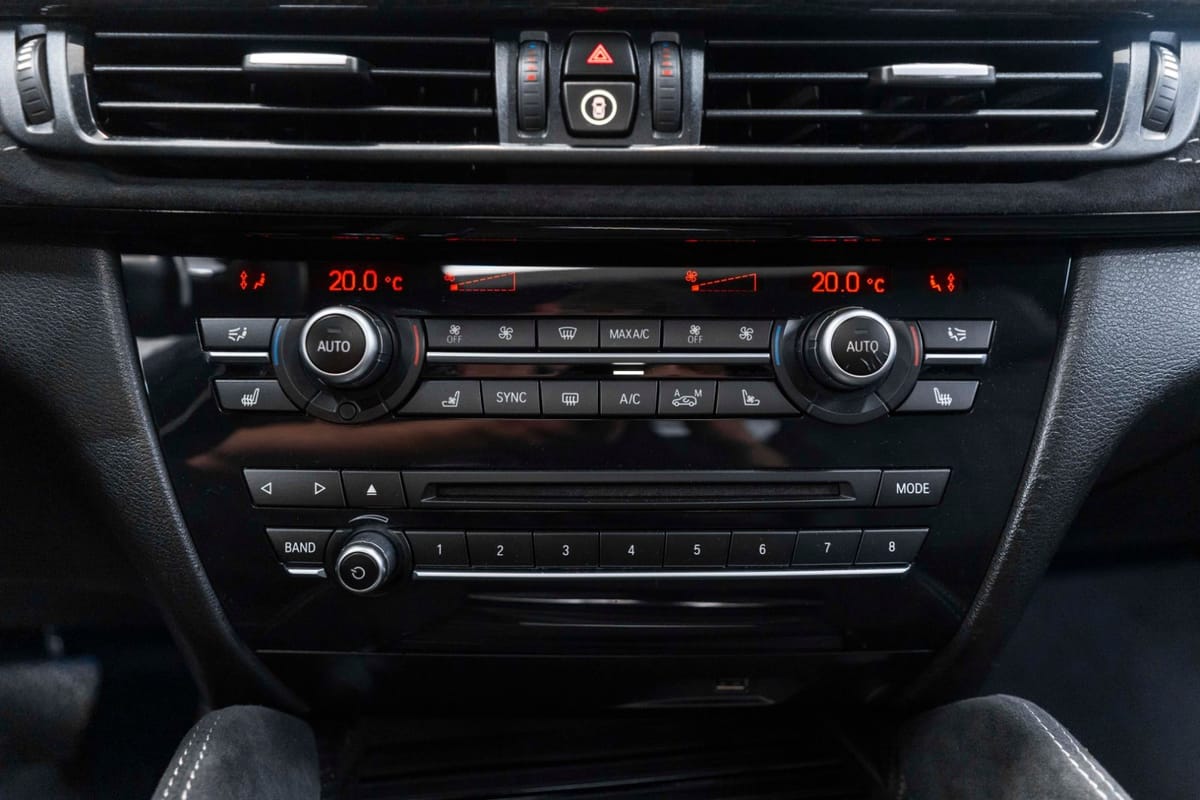 BMW X6 xDrive50i M-SPORTPAKET 360° H&K ACC HUD TOTW foto 16