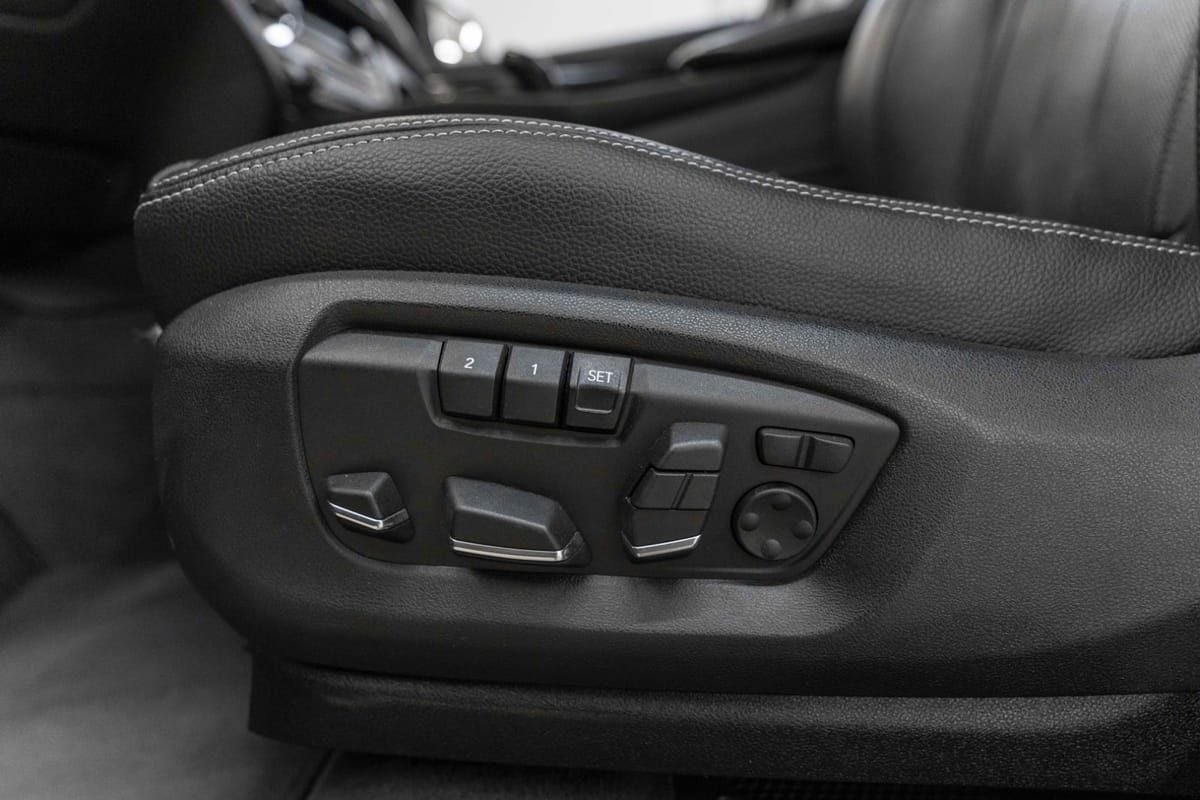 BMW X6 xDrive50i M-SPORTPAKET 360° H&K ACC HUD TOTW foto 23
