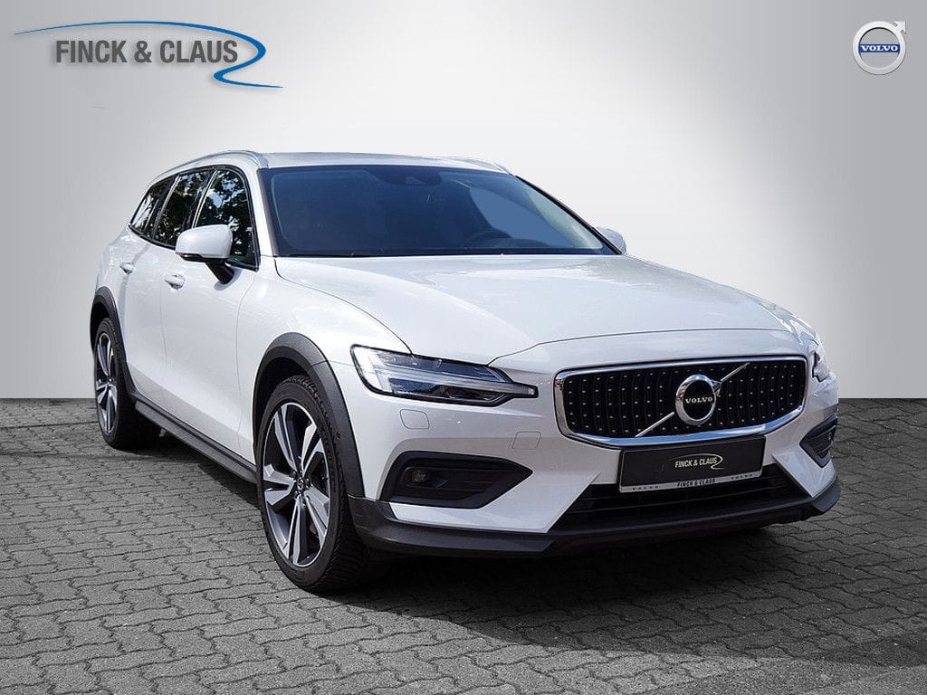 Volvo V60 Cross Country B5 AWD Pro foto 3