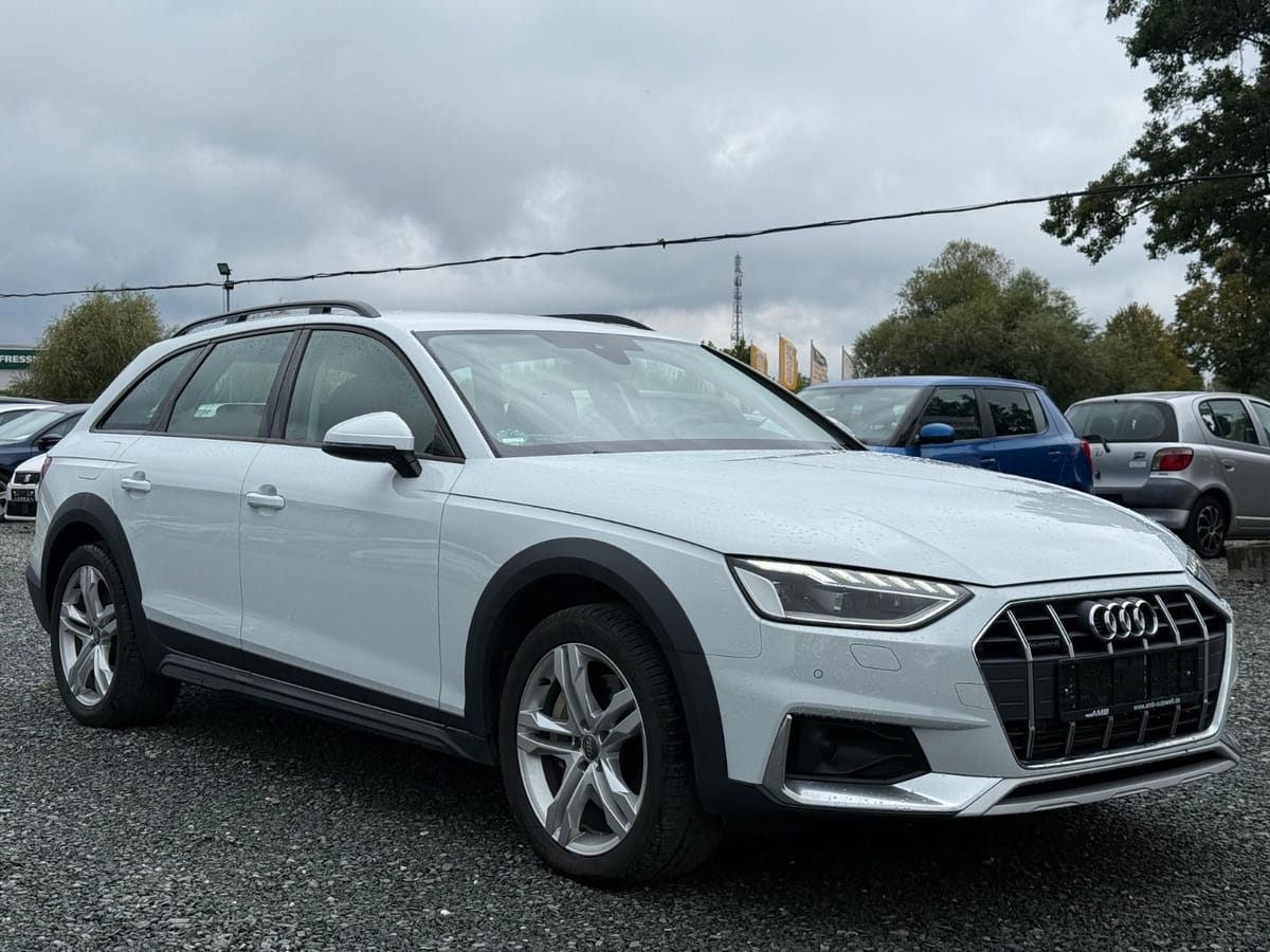 Audi A4 Allroad quattro 45 TFSI basis LED Navi 8Fach foto 2
