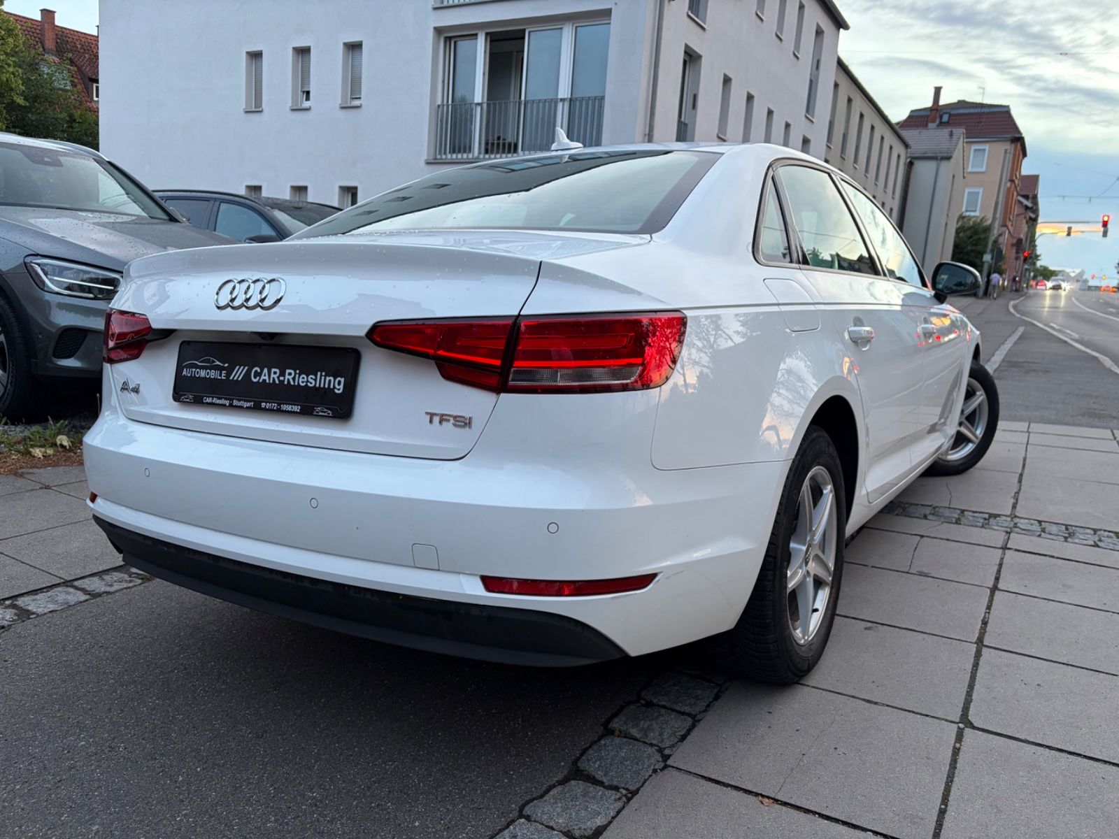 Audi A4 Lim.AUTOMATI PDC KAMERA TEMPOMA I HAND foto 7