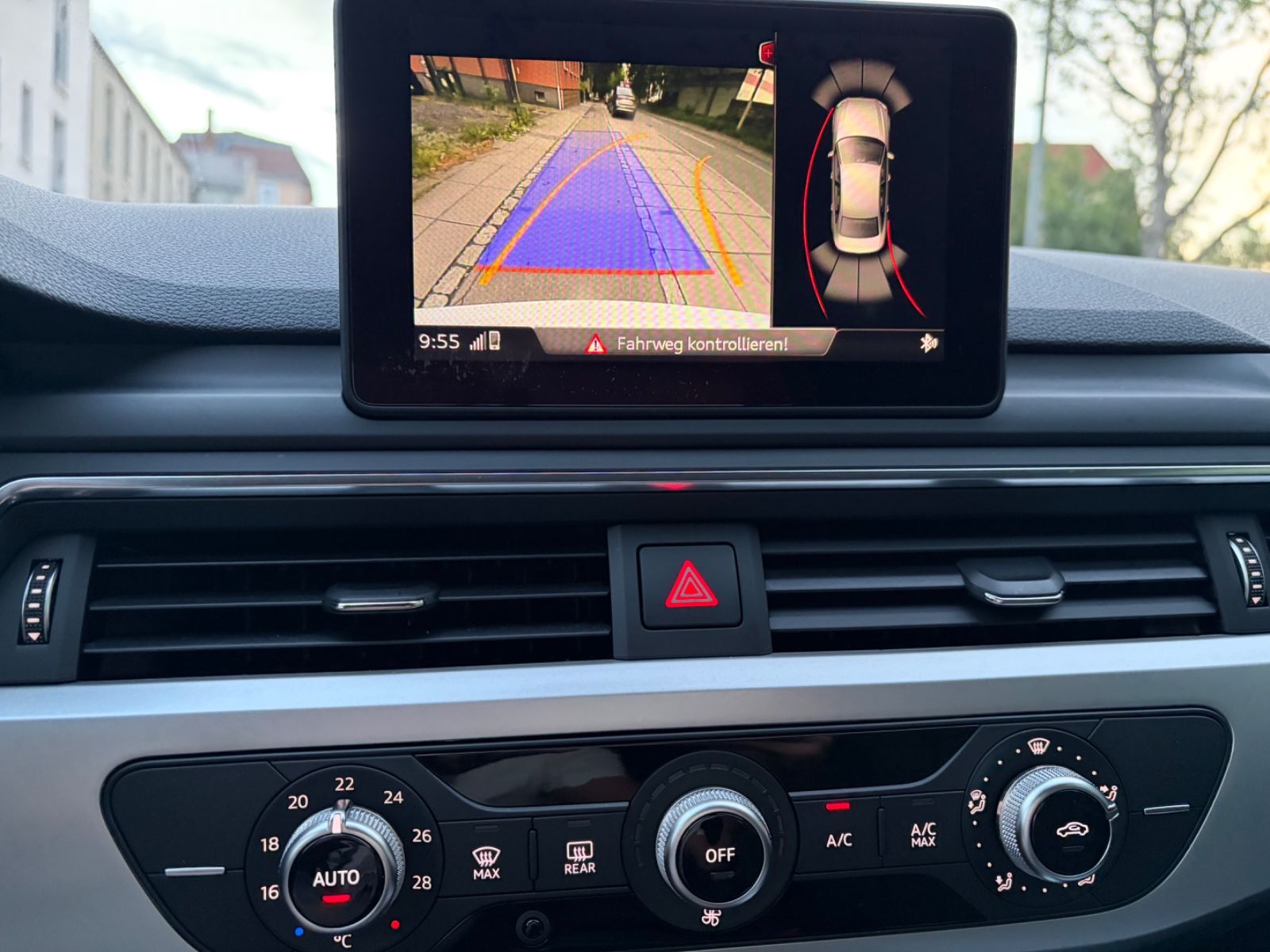 Audi A4 Lim.AUTOMATI PDC KAMERA TEMPOMA I HAND foto 8