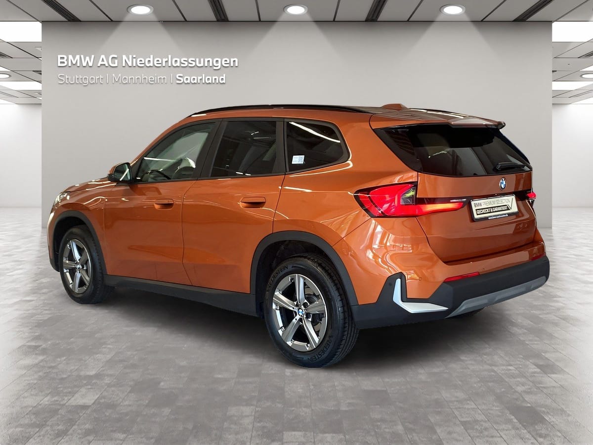 BMW X1 sDrive18d AHK Driv.Assist LiveCockpitProf foto 2