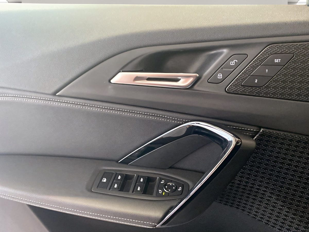 BMW X1 sDrive18d AHK Driv.Assist LiveCockpitProf foto 16