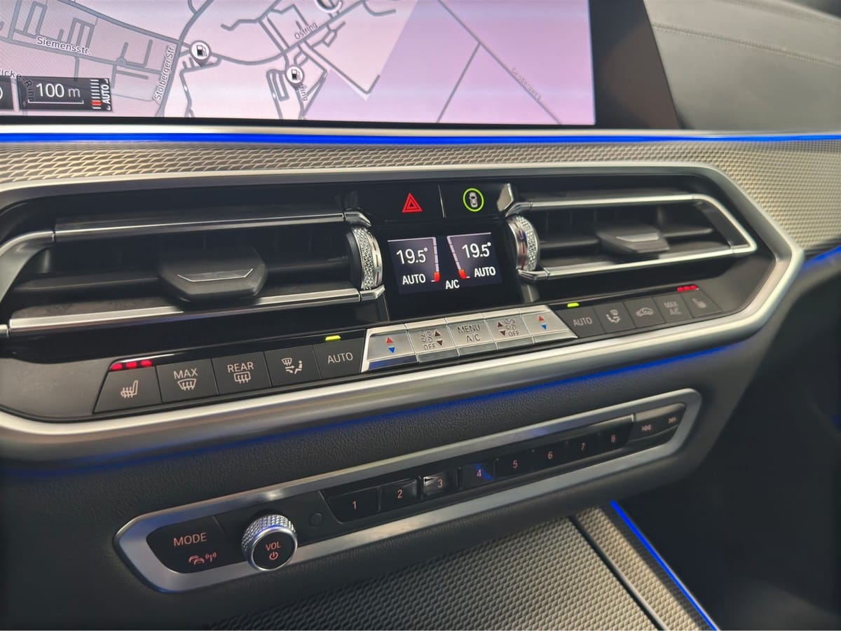 BMW X5 40i xDr. M-SPORT LC.PRO LASER ACC AHK 360°H K foto 17
