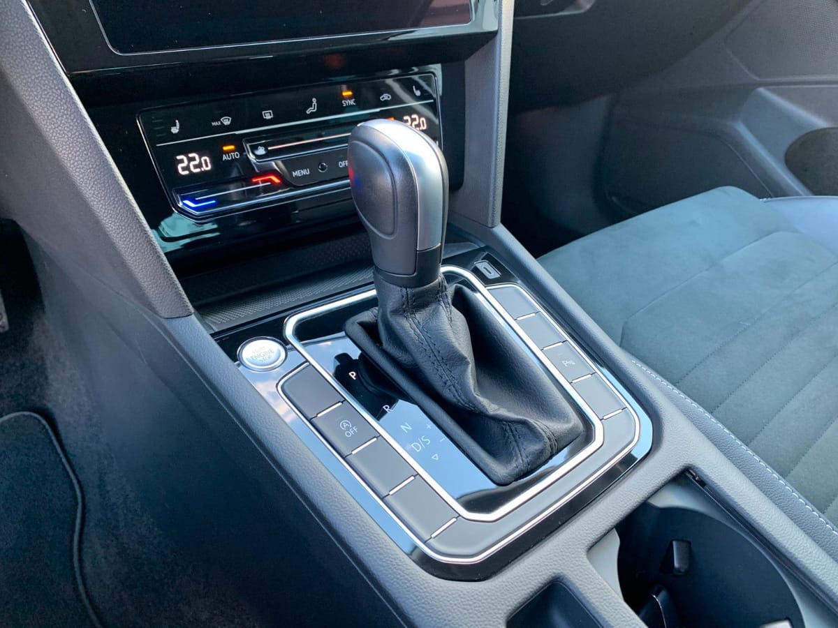 Volkswagen Passat Lim. Elegance 4Motion Navi Kamera LED foto 15