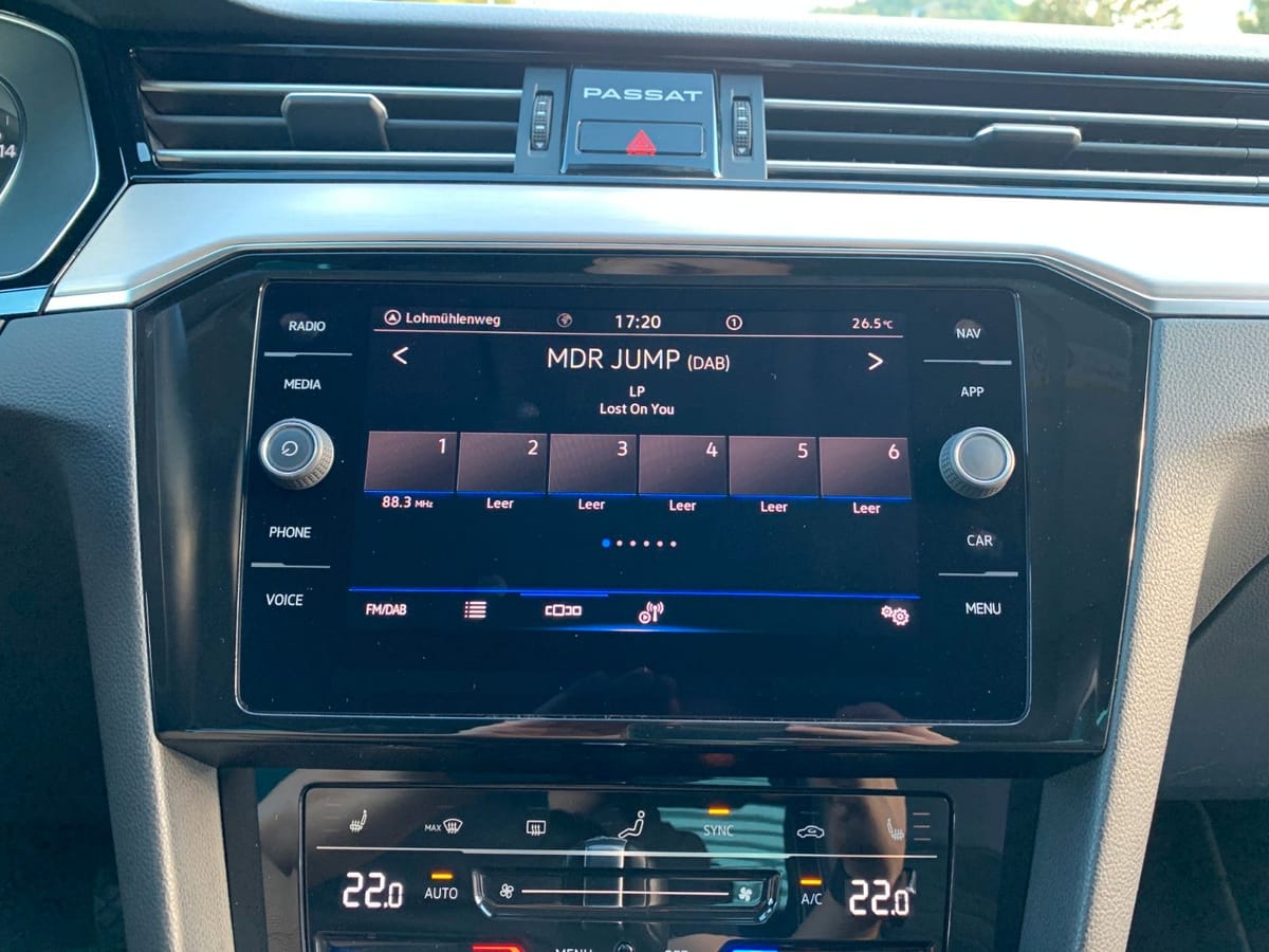 Volkswagen Passat Lim. Elegance 4Motion Navi Kamera LED foto 22