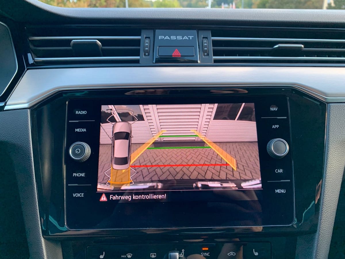 Volkswagen Passat Lim. Elegance 4Motion Navi Kamera LED foto 24