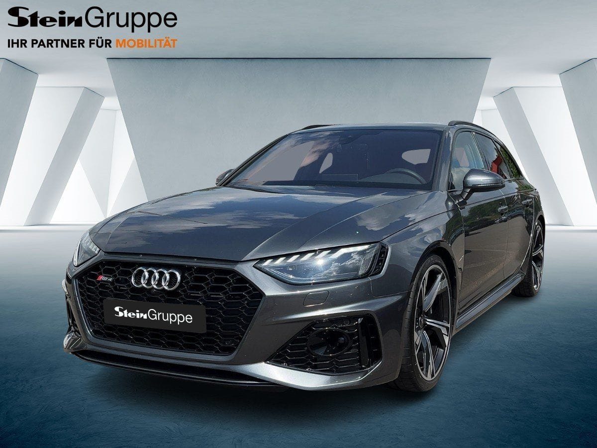 Audi RS 4 Avant 2.9 TFSI quattro MATRIX+BLACK+RAUTE foto 2