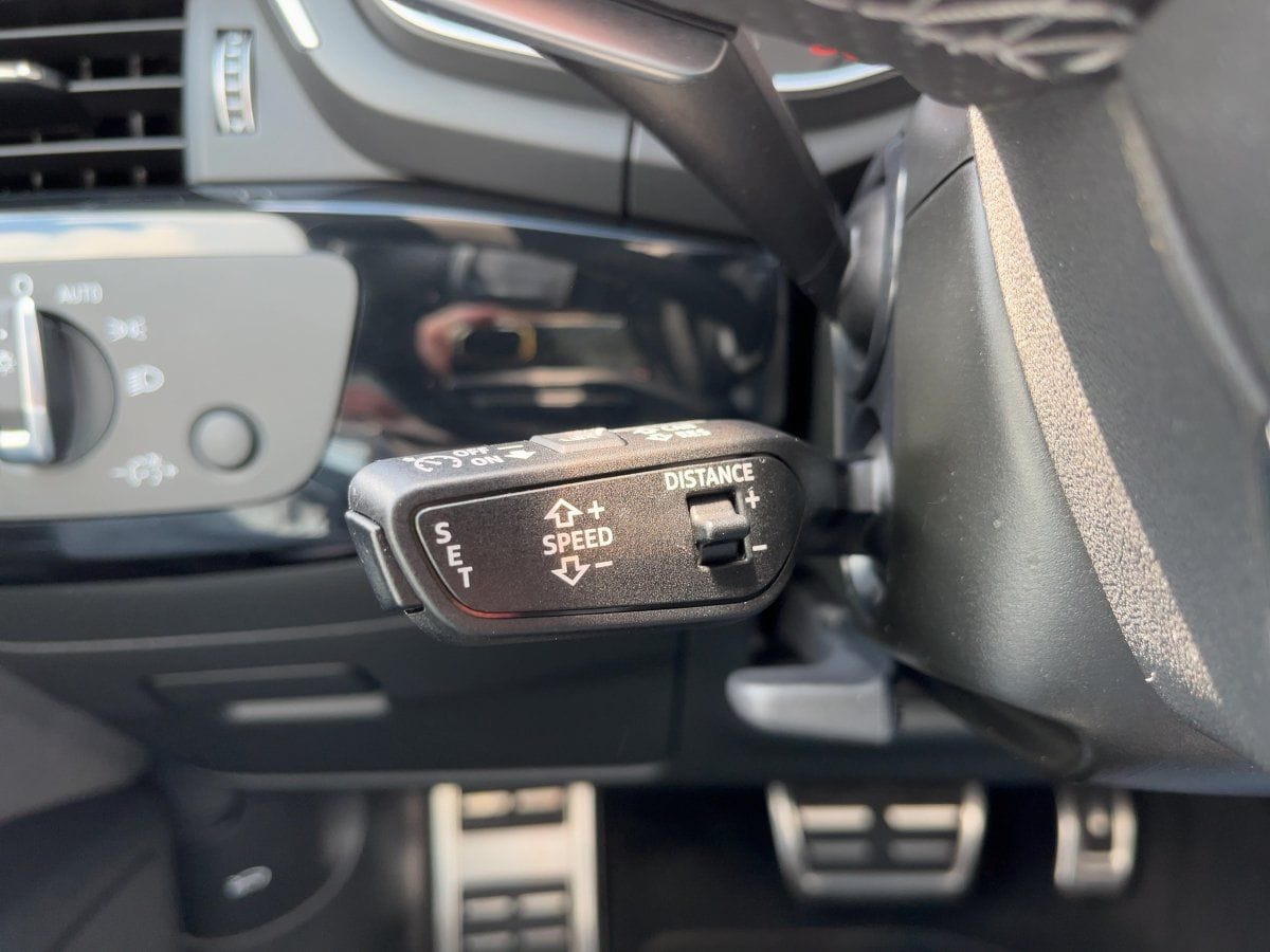 Audi RS 4 Avant 2.9 TFSI quattro MATRIX+BLACK+RAUTE foto 15