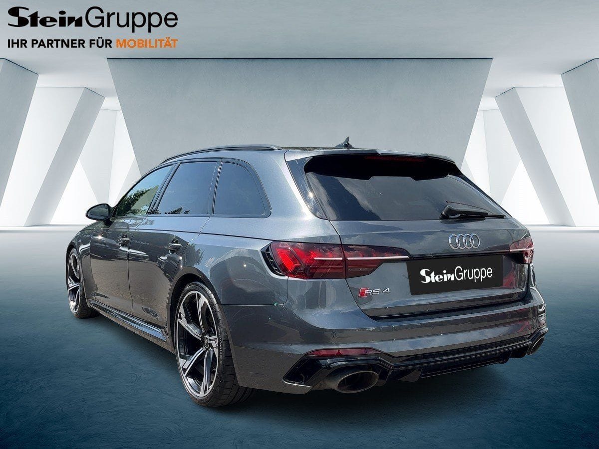 Audi RS 4 Avant 2.9 TFSI quattro MATRIX+BLACK+RAUTE foto 3