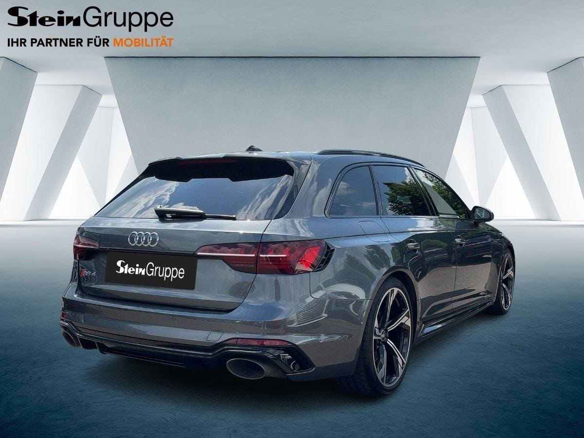 Audi RS 4 Avant 2.9 TFSI quattro MATRIX+BLACK+RAUTE foto 4