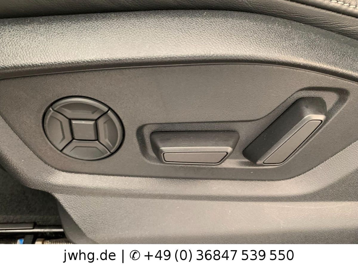 Audi Q8 55TFSI Quattro S-Line ACC VCockp HUD Memo 21 foto 12