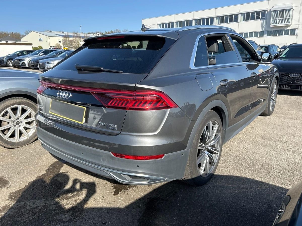 Audi Q8 55TFSI Quattro S-Line ACC VCockp HUD Memo 21 foto 4