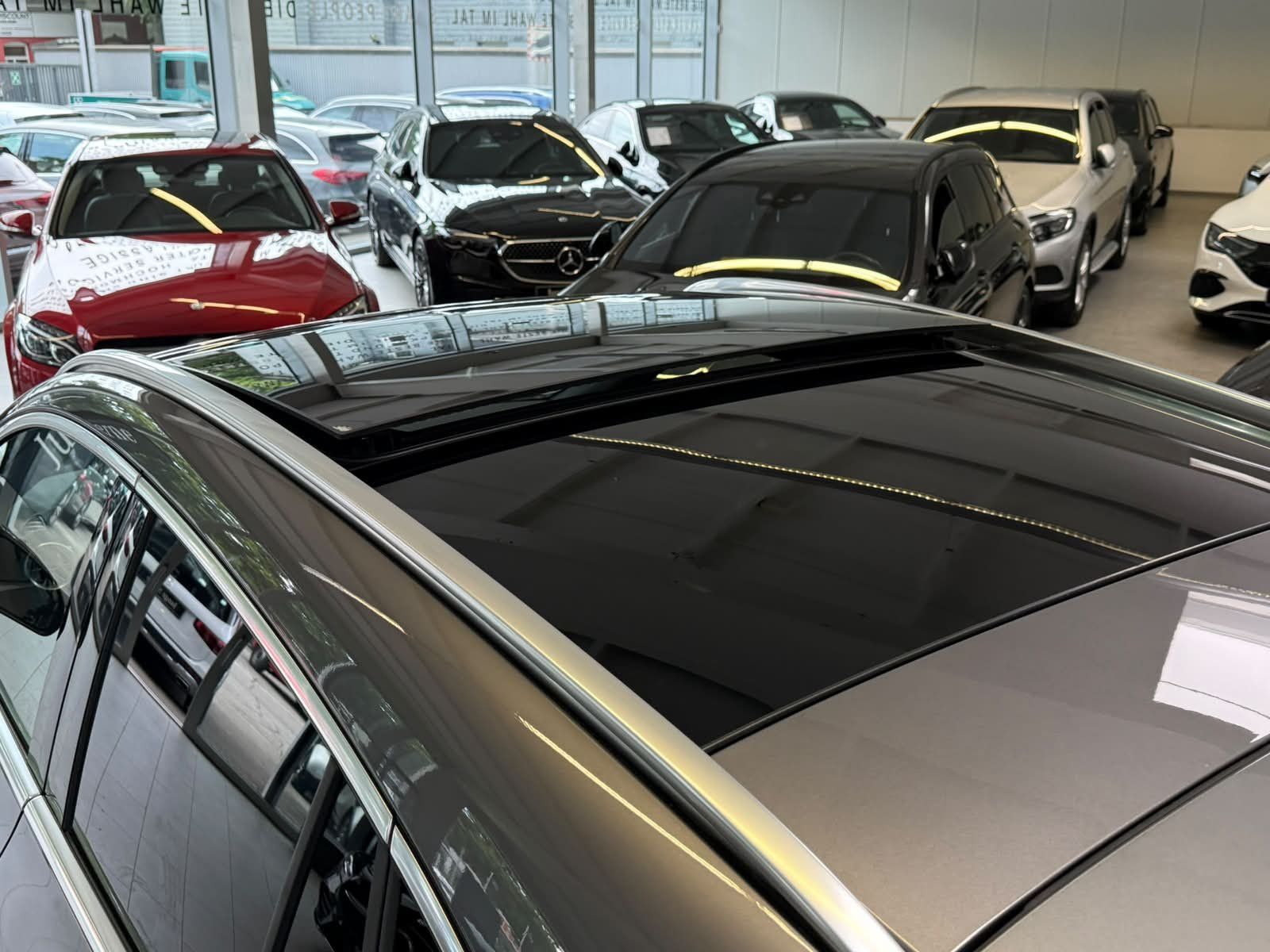 Mercedes-Benz GLA 200 AMG PANO KAMERA 19 KEYLESSGO DAB LED foto 5