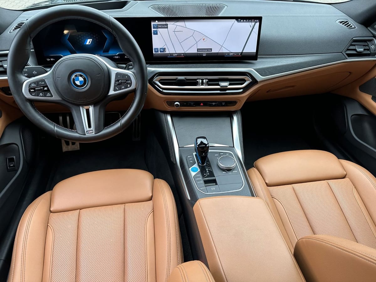 BMW i4 M50 Gran Coupé NAV+LED+GLASDACH+H&K+19ZO+360° foto 12
