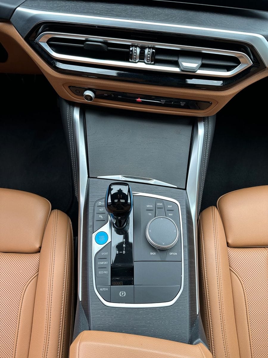 BMW i4 M50 Gran Coupé NAV+LED+GLASDACH+H&K+19ZO+360° foto 14