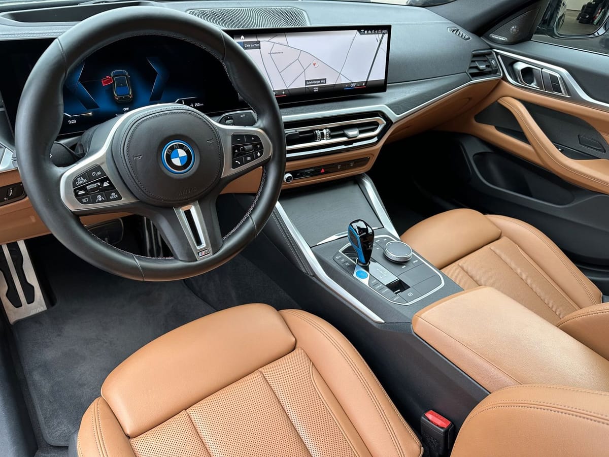 BMW i4 M50 Gran Coupé NAV+LED+GLASDACH+H&K+19ZO+360° foto 8