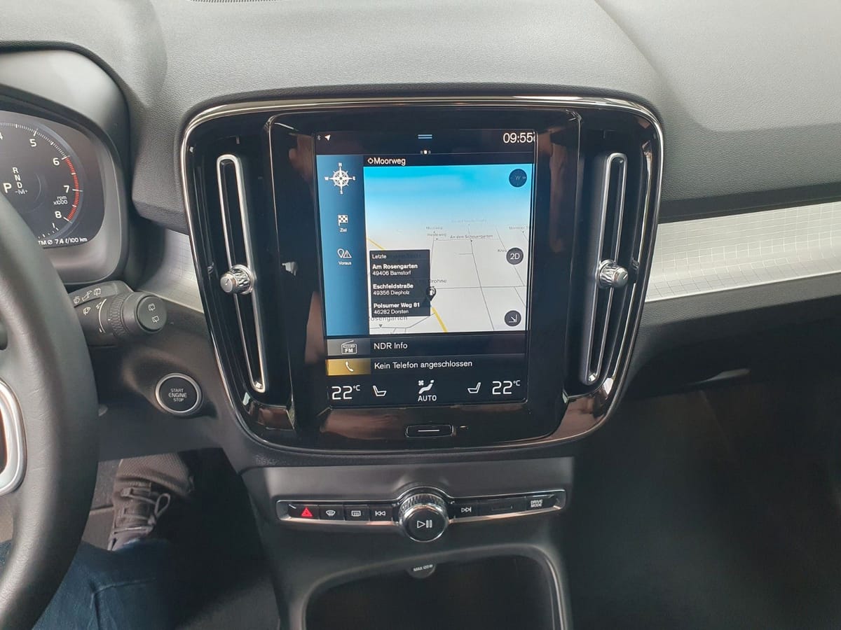 Volvo XC 40 XC40 Momentum Pro 2WD foto 7