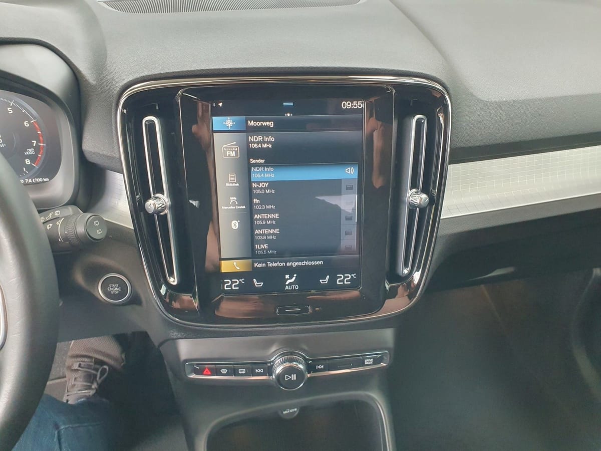 Volvo XC 40 XC40 Momentum Pro 2WD foto 8