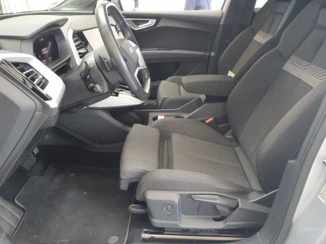 Audi Q4 e-tron 35 ADVANCED LED+NAVI+PDC+SHZ+19"LM foto 4
