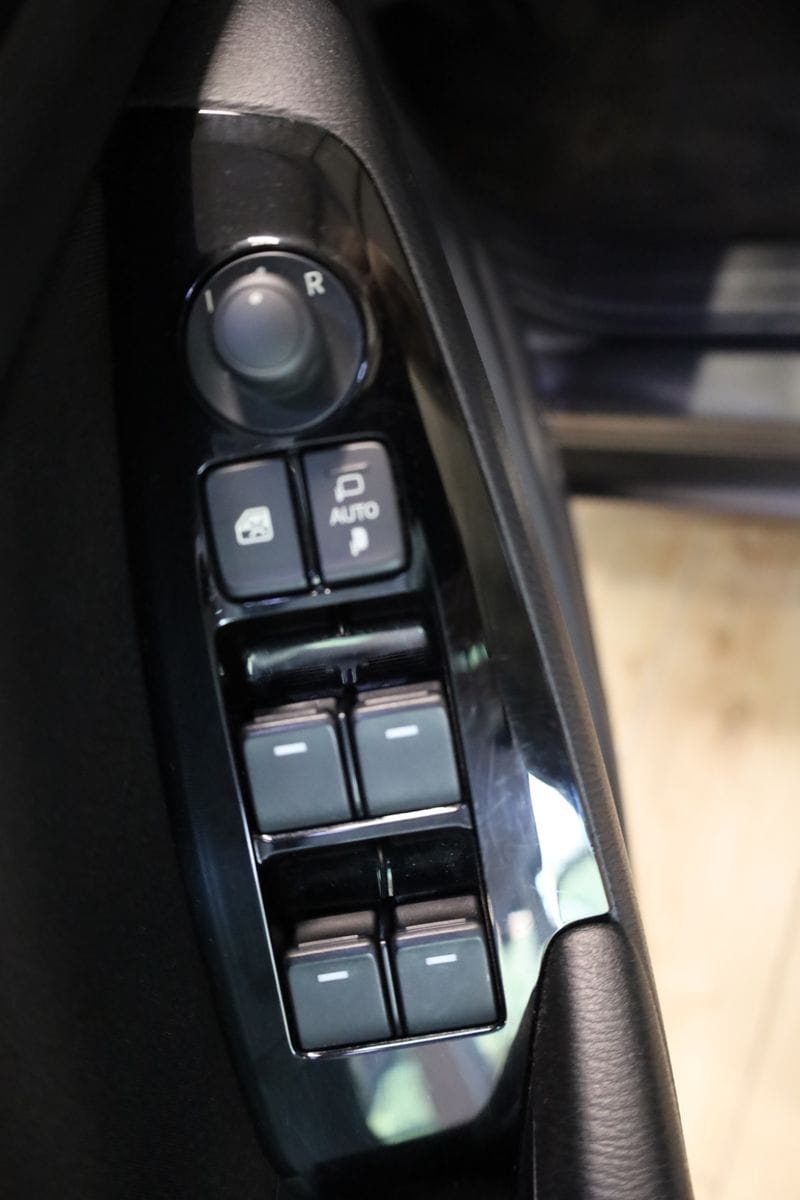 Mazda 3 Lim. Sports-Line/Bose/HUD/ foto 17