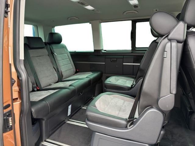 Volkswagen T6.1 Multivan GenSix 2.0TDI DSG LED ACC Navi foto 13