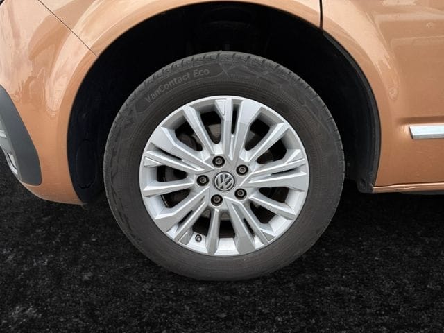 Volkswagen T6.1 Multivan GenSix 2.0TDI DSG LED ACC Navi foto 14