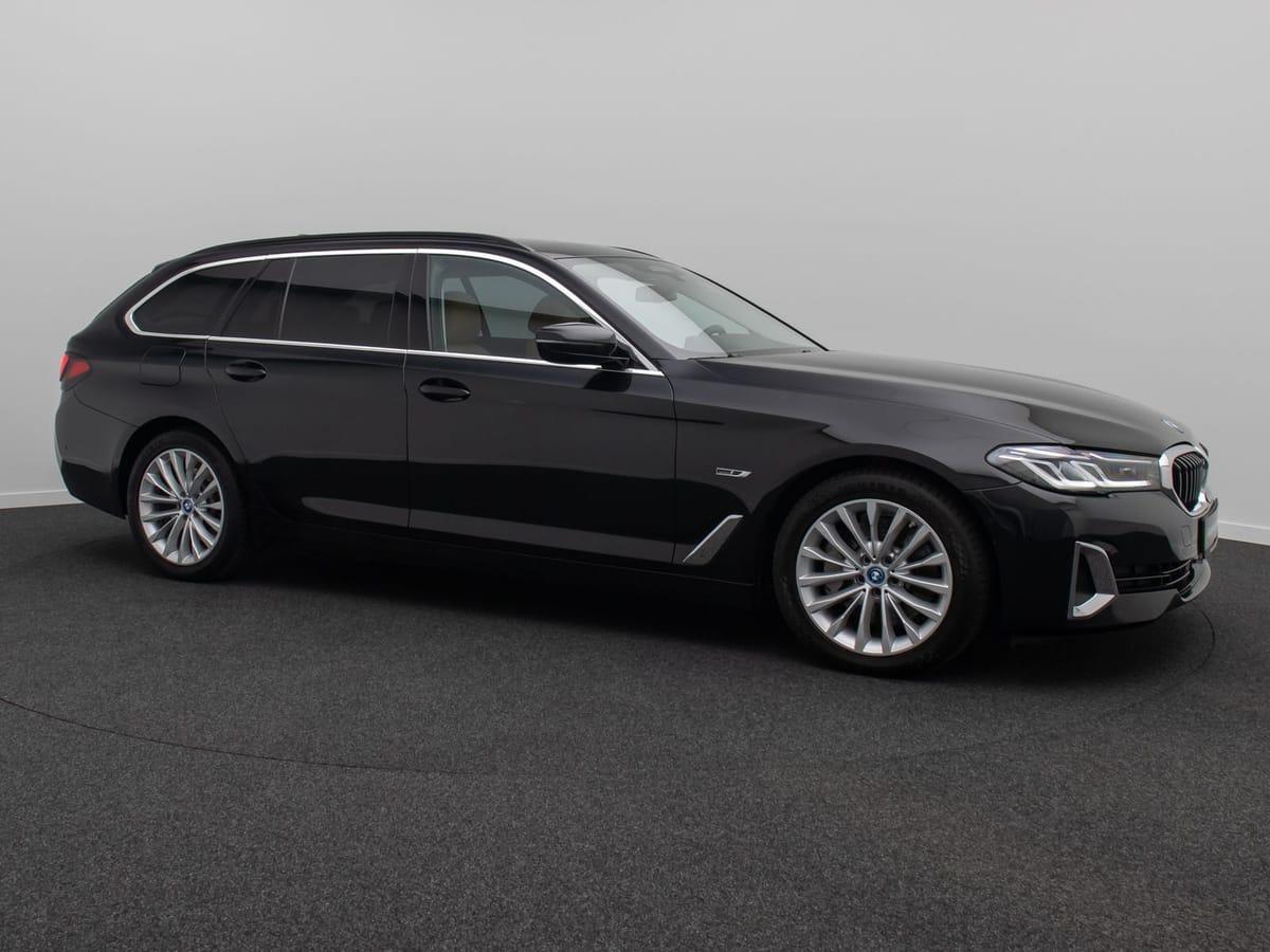 BMW 530e Luxury Line Panorama Kamera Laser HUD DAB foto 4