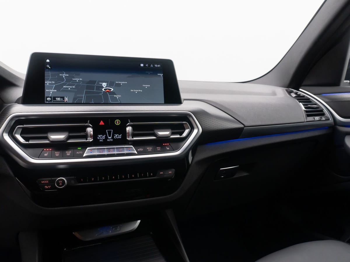 BMW X3 xD20i M Sport Kamera DAB CockPit+ LED 19Zoll foto 21