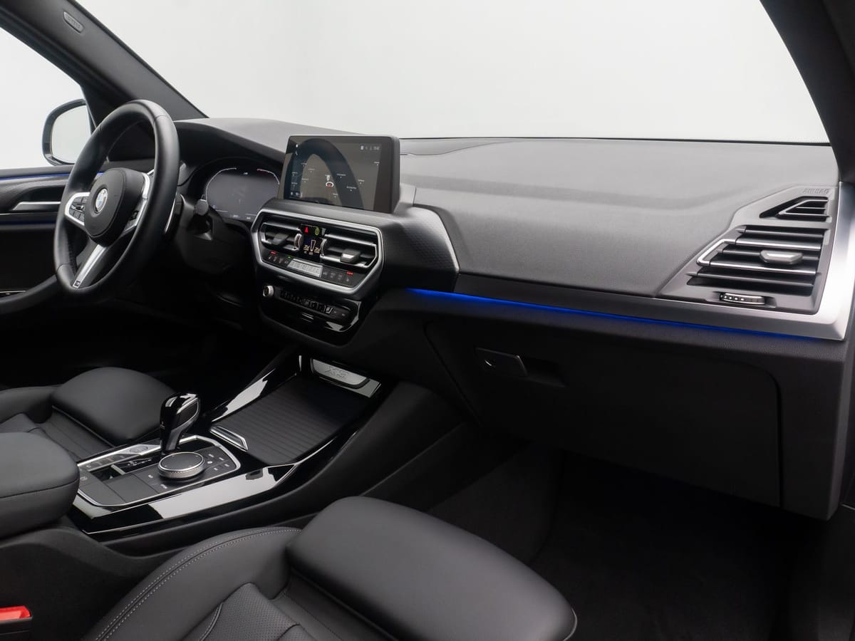 BMW X3 xD20i M Sport Kamera DAB CockPit+ LED 19Zoll foto 23