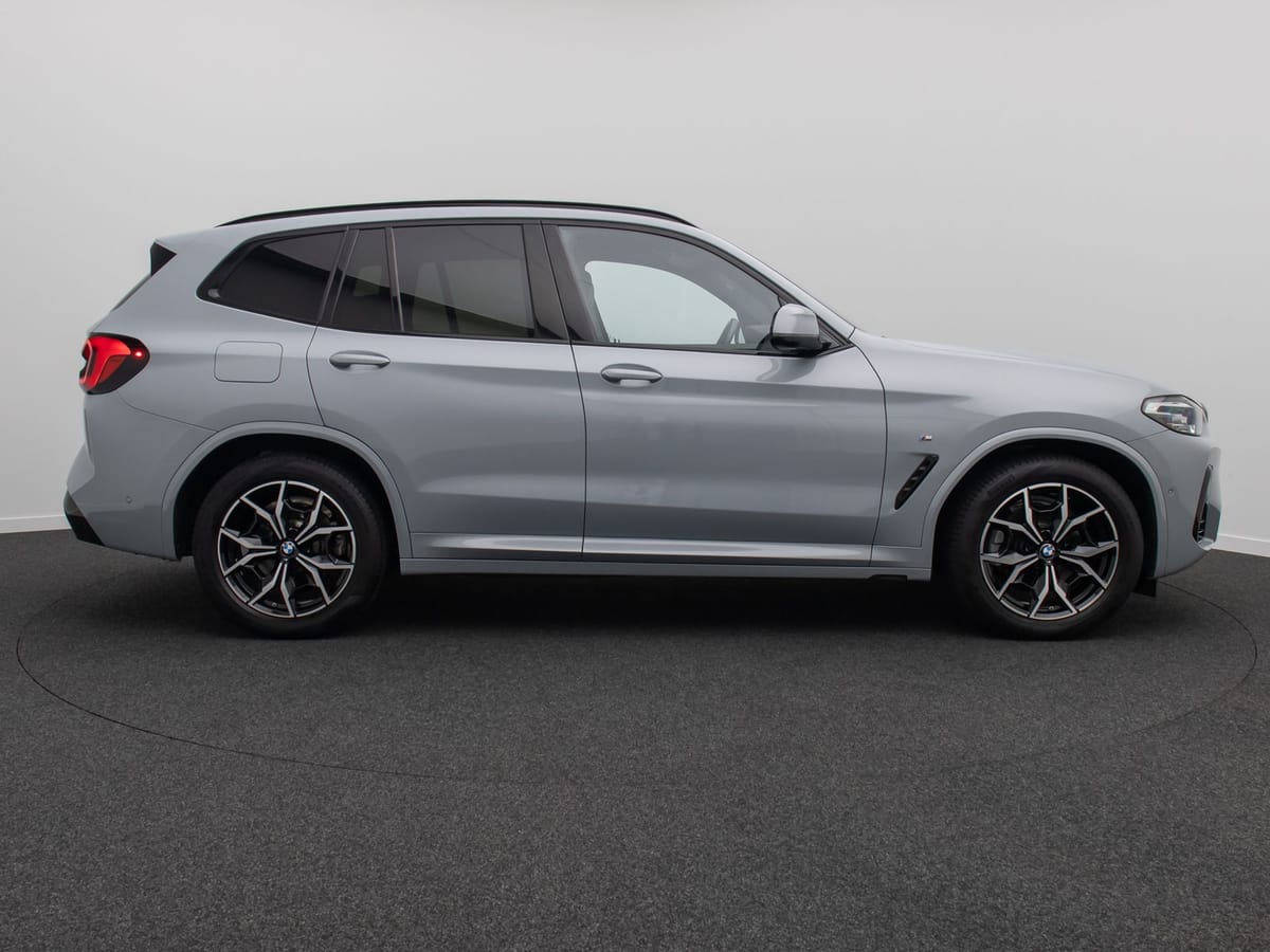 BMW X3 xD20i M Sport Kamera DAB CockPit+ LED 19Zoll foto 5