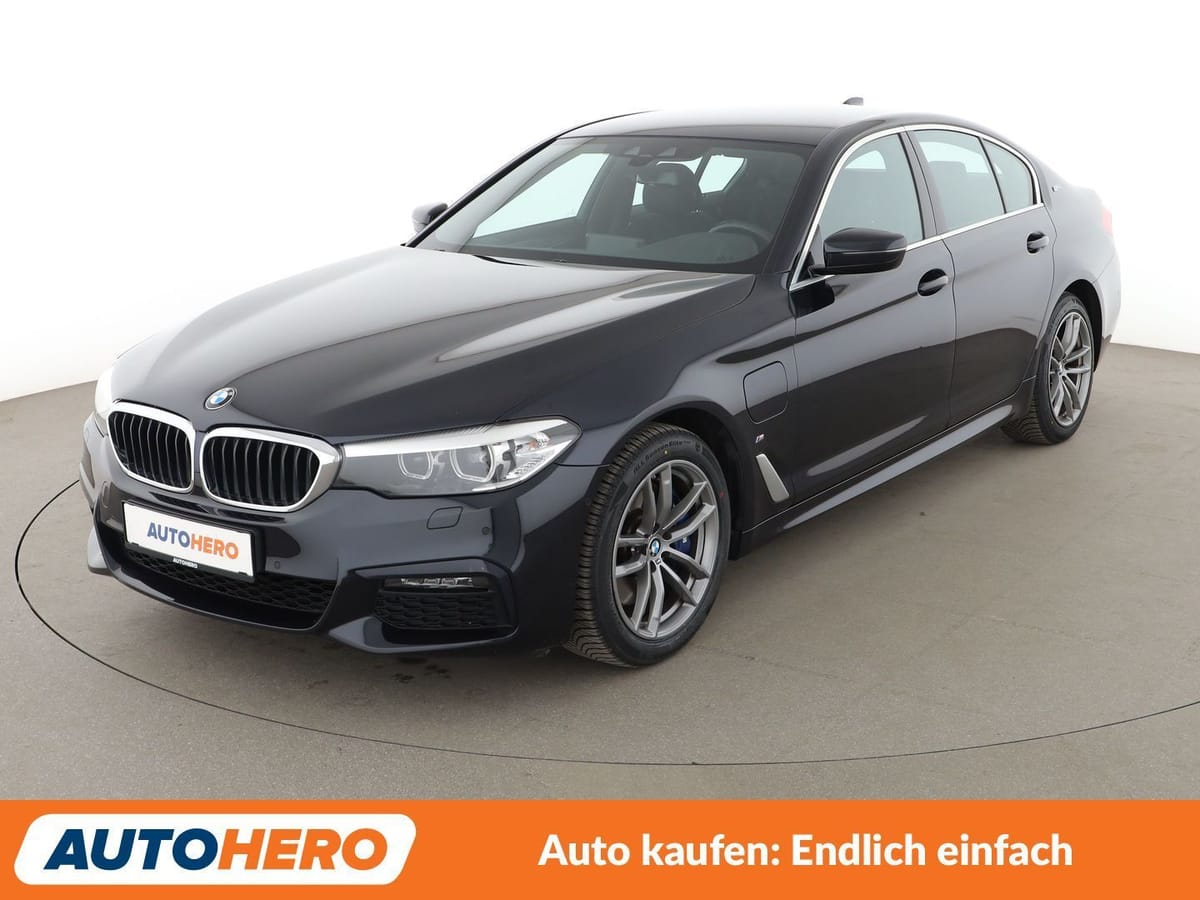 BMW 530e M Sport Aut. NAVI LED TEMPO PDC SHZ