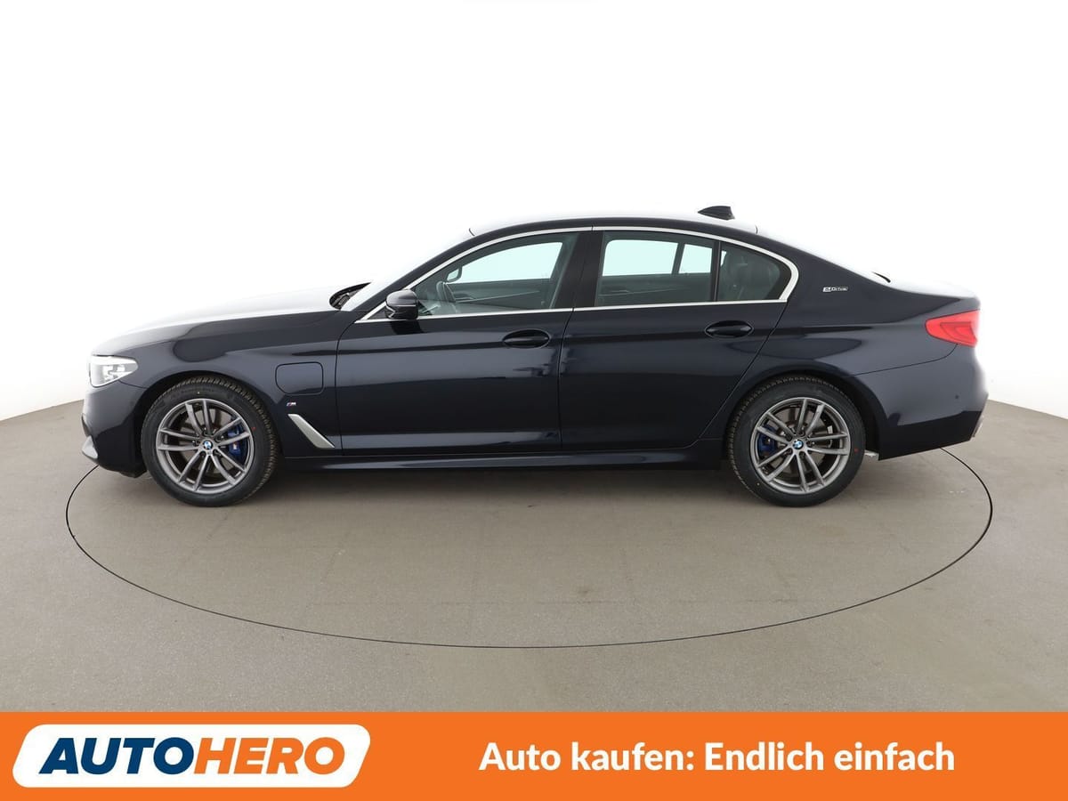 BMW 530e M Sport Aut. NAVI LED TEMPO PDC SHZ foto 3