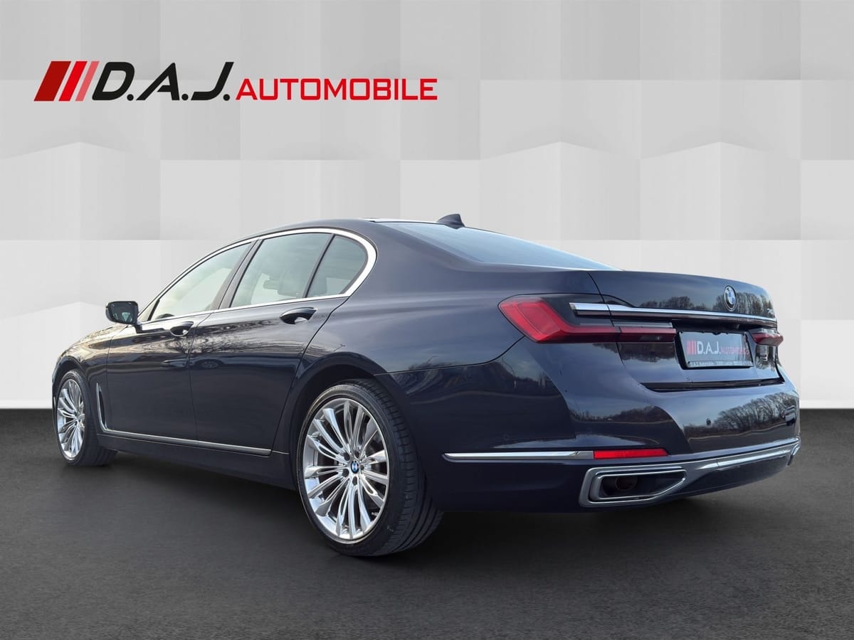 BMW 740i LCI 1.Hd Harman Kardon Massage HuD SHD 20 foto 3