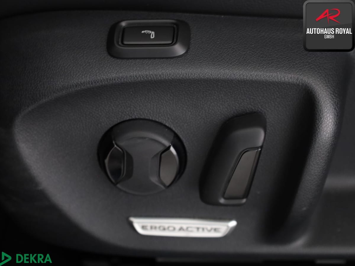 Volkswagen Passat Variant 2.0 TDI ELEGANCE MATRIX STANDHZ foto 25