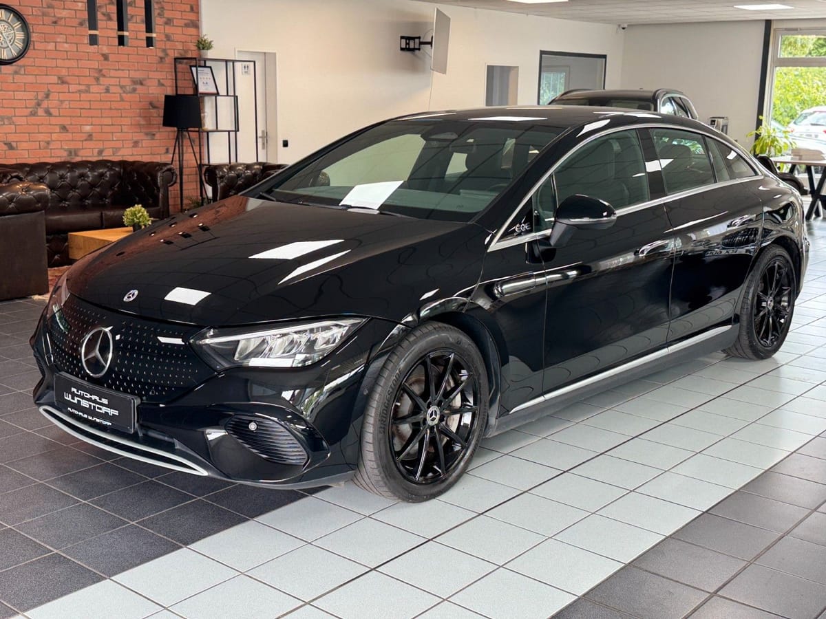 Mercedes-Benz EQE 300 Advanced LED KAMERA SHZ APP MBUX