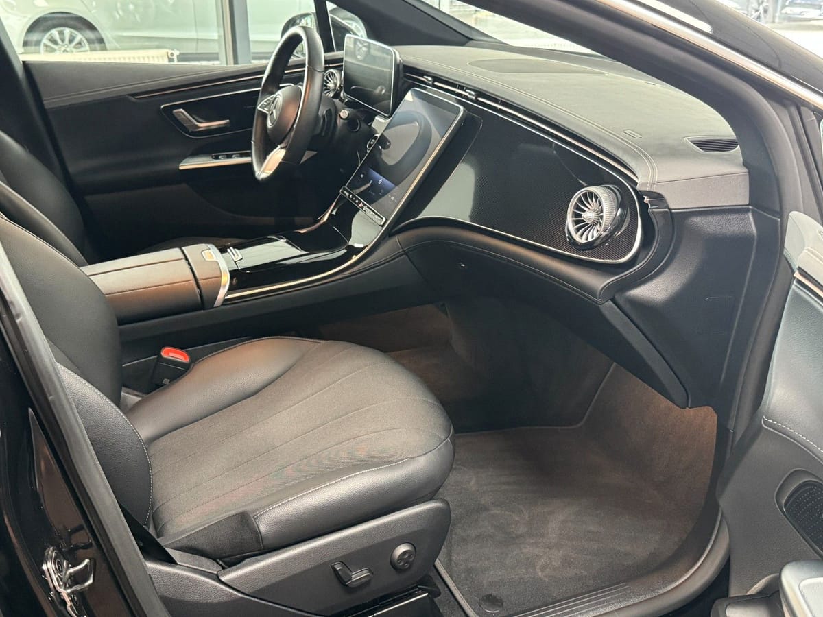 Mercedes-Benz EQE 300 Advanced LED KAMERA SHZ APP MBUX foto 24