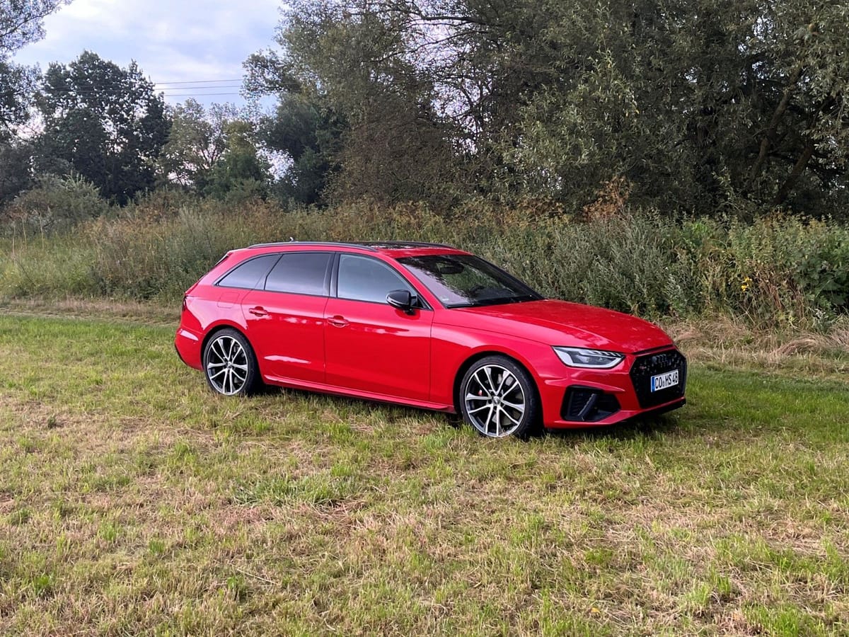 Audi S4 Avant 3.0 TDI quattro Tiptr. AHK PANO HEAD foto 5