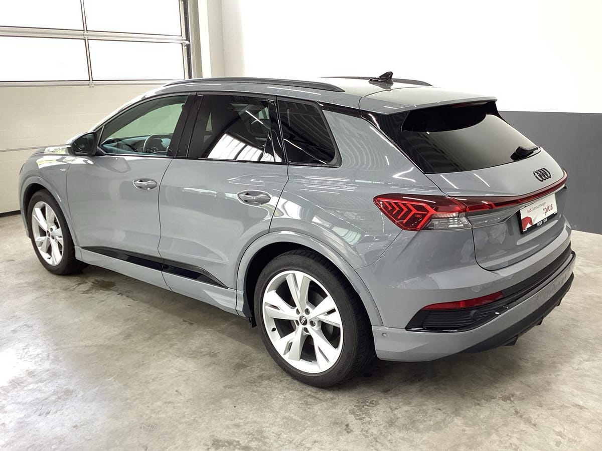 Audi Q4 e-tron S line 35 Sonos RFK ACC Wärmepumpe SHZ foto 8