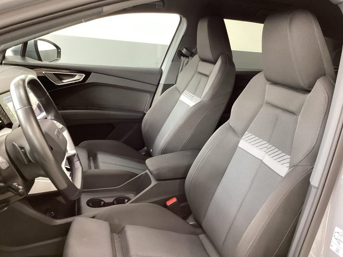 Audi Q4 e-tron S line 35 Sonos RFK ACC Wärmepumpe SHZ foto 10